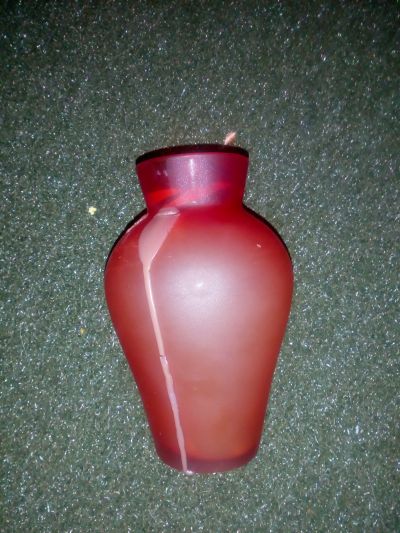 skleněná vázička