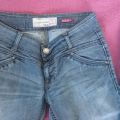 Dámské jeans na donošení S/36