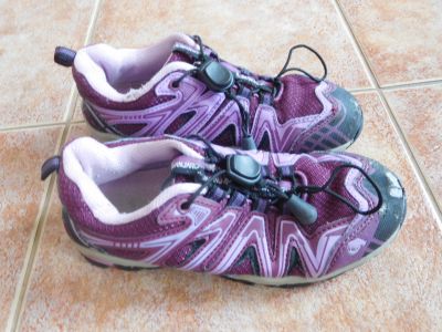 Trekové boty