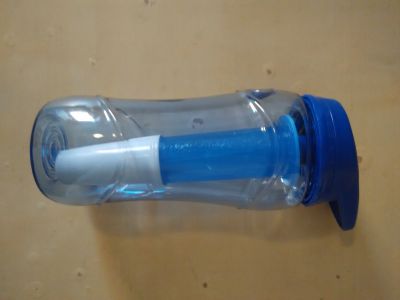 Filtrační láhev za odvoz