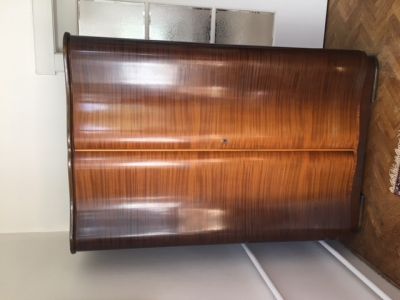 Skříň dvoudílná a třídílná