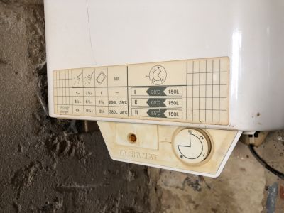 Funkční bojler za odvoz