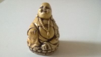 Figurka budha