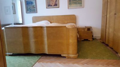 Stará ložnice (postel, skříně, noční stolky), Opava