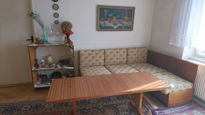 Rozkládací rohová sedačka (dvoulůžko)