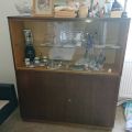 Skříňka + regál (vitrínka)