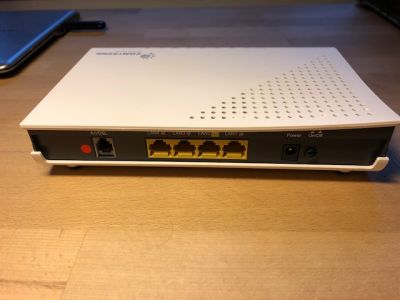 NEFUNKČNÍ modem VDSL Comtrend VR-3026e