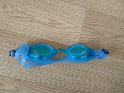 Dospělé plavecké brýle