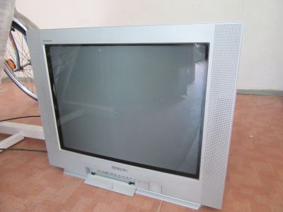 TV Sony + set top box