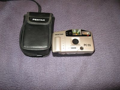 PENTAX - analogový automatický fotoaparát