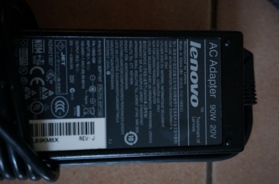 Lenovo T61 Z61 X61 R61 AC Adapter (poskodeny)