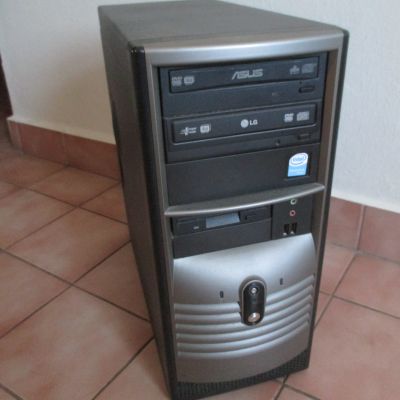 Počítač