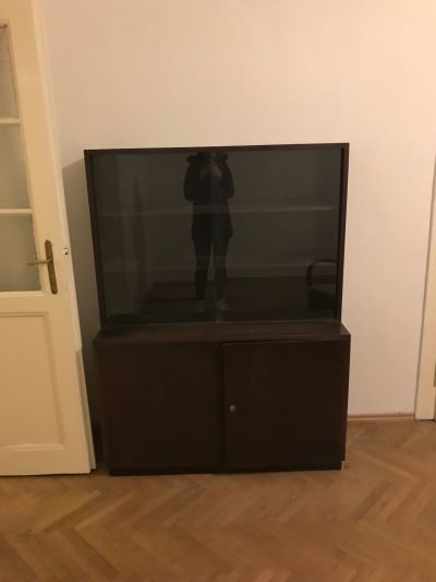 daruji komody a skrin po babičce za odvoz