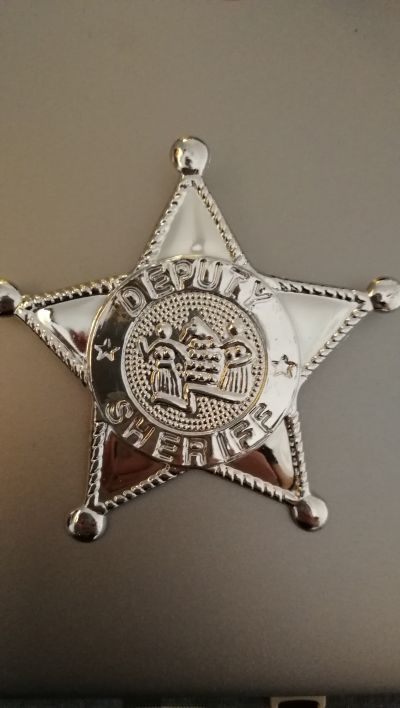 Připínací odznak šerifa, 8 cm, pro malé kovboje