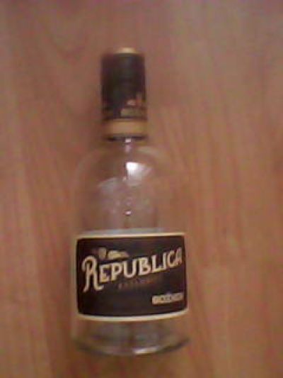 lahev od alkoholu