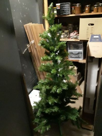 vánoční stromek, umělý