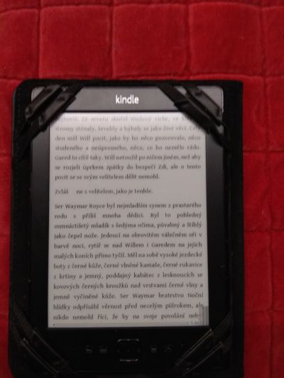 Daruji Kindle s drobnou vadou