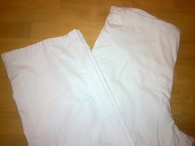 Těhu bílé letní kalhoty, jako nové,