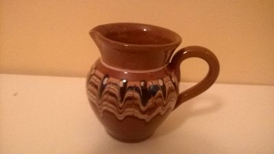 Bulharska keramika dzbanecek