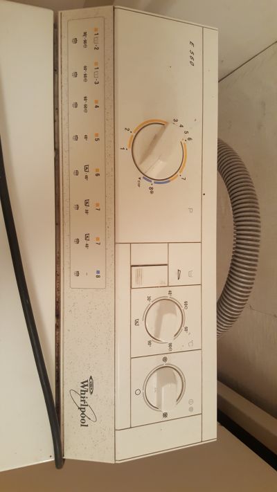 Pracka whirlpool e560