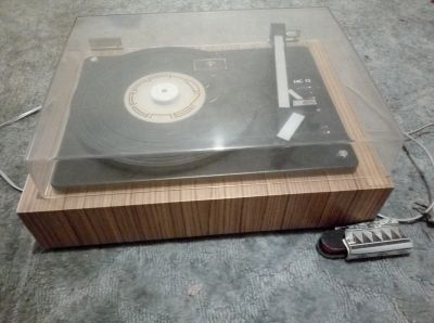 Gramofon HC 12