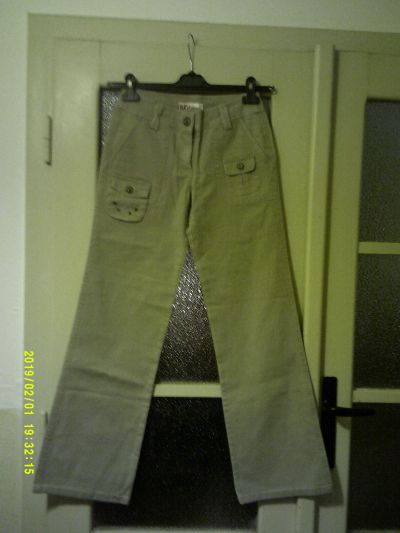 Dámské kalhoty 38