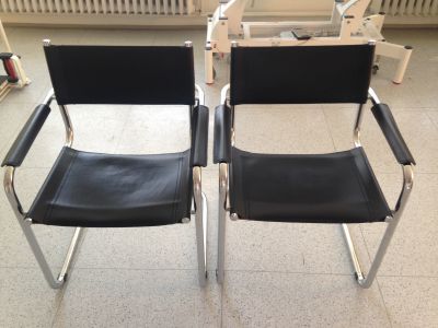 2 židle