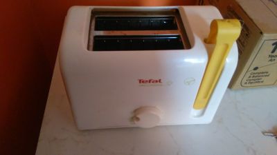 Daruji funkční toastovac Tefal
