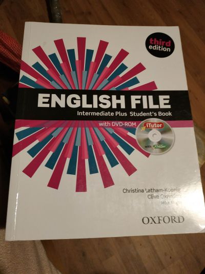 English file intermediate plus student's book + CD