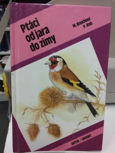 Kniha Ptaci