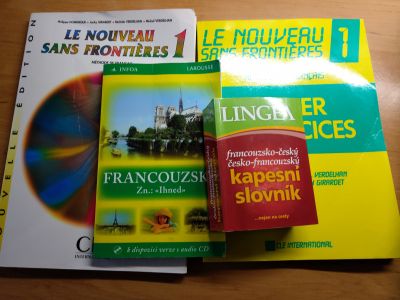 Učebnice francouzštiny.