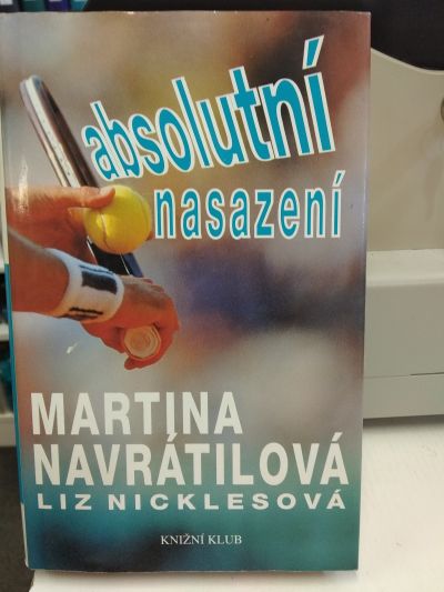 Navrátilová