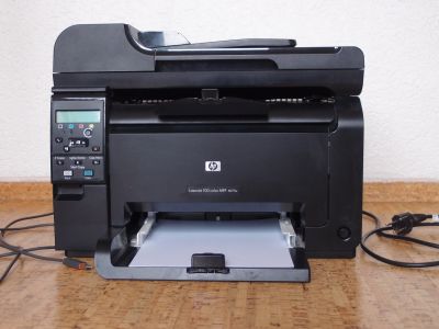 Daruji laserovou tiskárnu hp Laser Jet 100 color MFP M175a.
