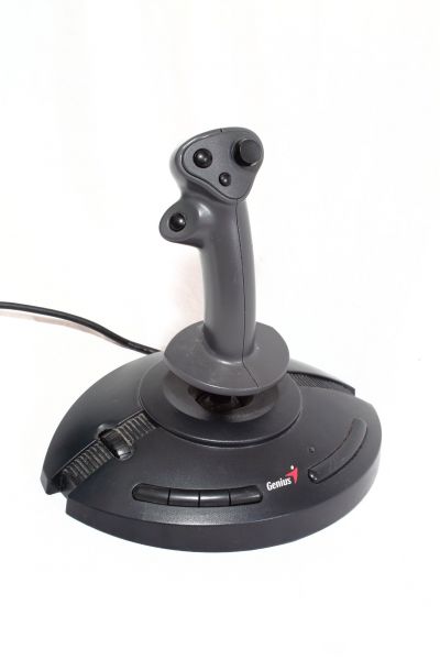 Joystick Genius MaxFighter F-23U