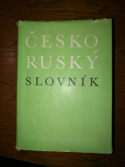 Rusko-cesky slovnik