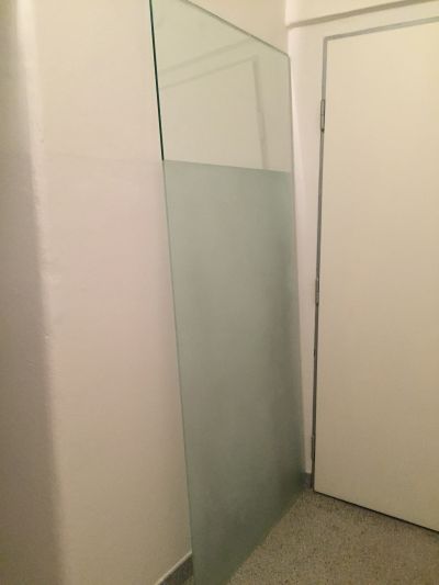 Koupelnové sklo