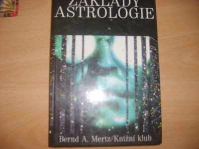 Kniha Základy astrologie