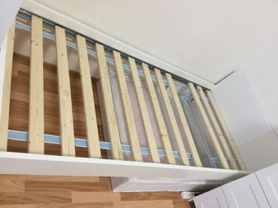 Dřevěný rošt IDEA na postel 200x90 cm, nutné opravit
