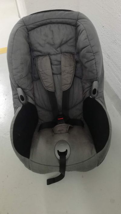 Autosedačka Maxi Cosi Universal 9-18kg