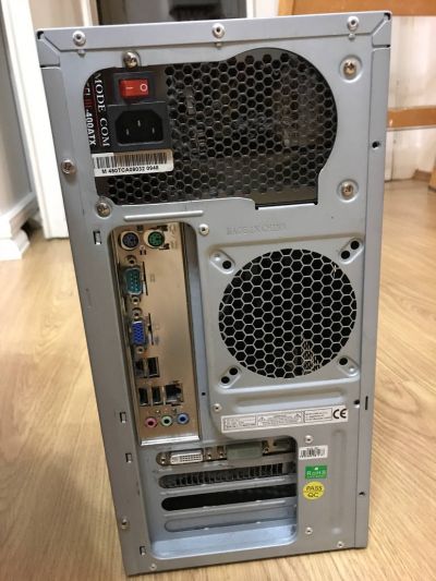 Starší počítač