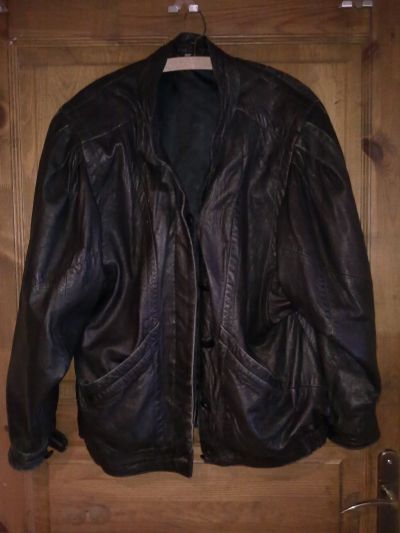 Dámská kožená bunda vel.38- černá barva