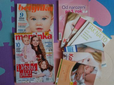Časopisy a brožury pro maminky