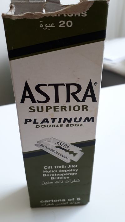 Klasické žiletky Astra superior Platinum double edge