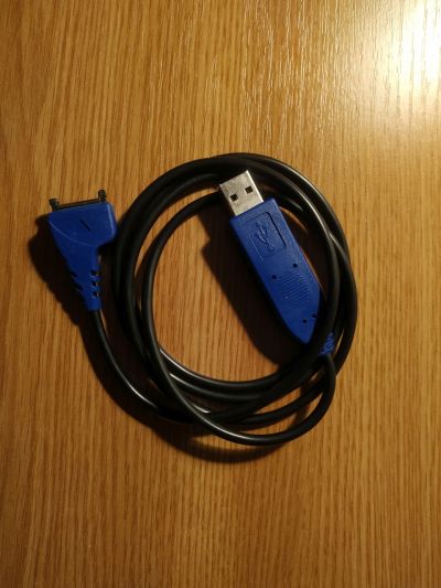 Nokia CA-42 Datový kabel USB