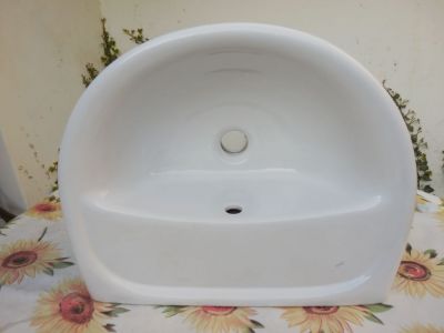 Umývadlo klasické 60 cm – bílé - použité