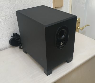 Subwoofer Logitech X-210 Jack