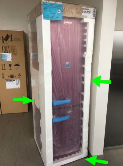 Bílý polystyrénový obal na zabalení lednice ( pro přepravu )