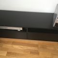 Televizní stolek Ikea