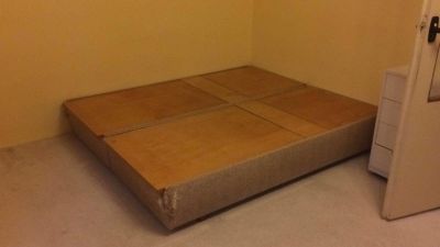 Daruji 2x postel s úložným prostorem