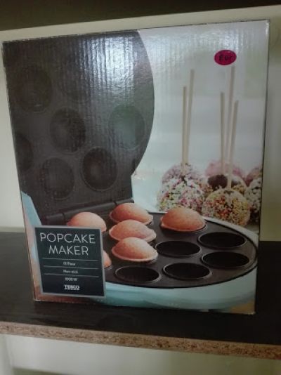 Pop cake maker